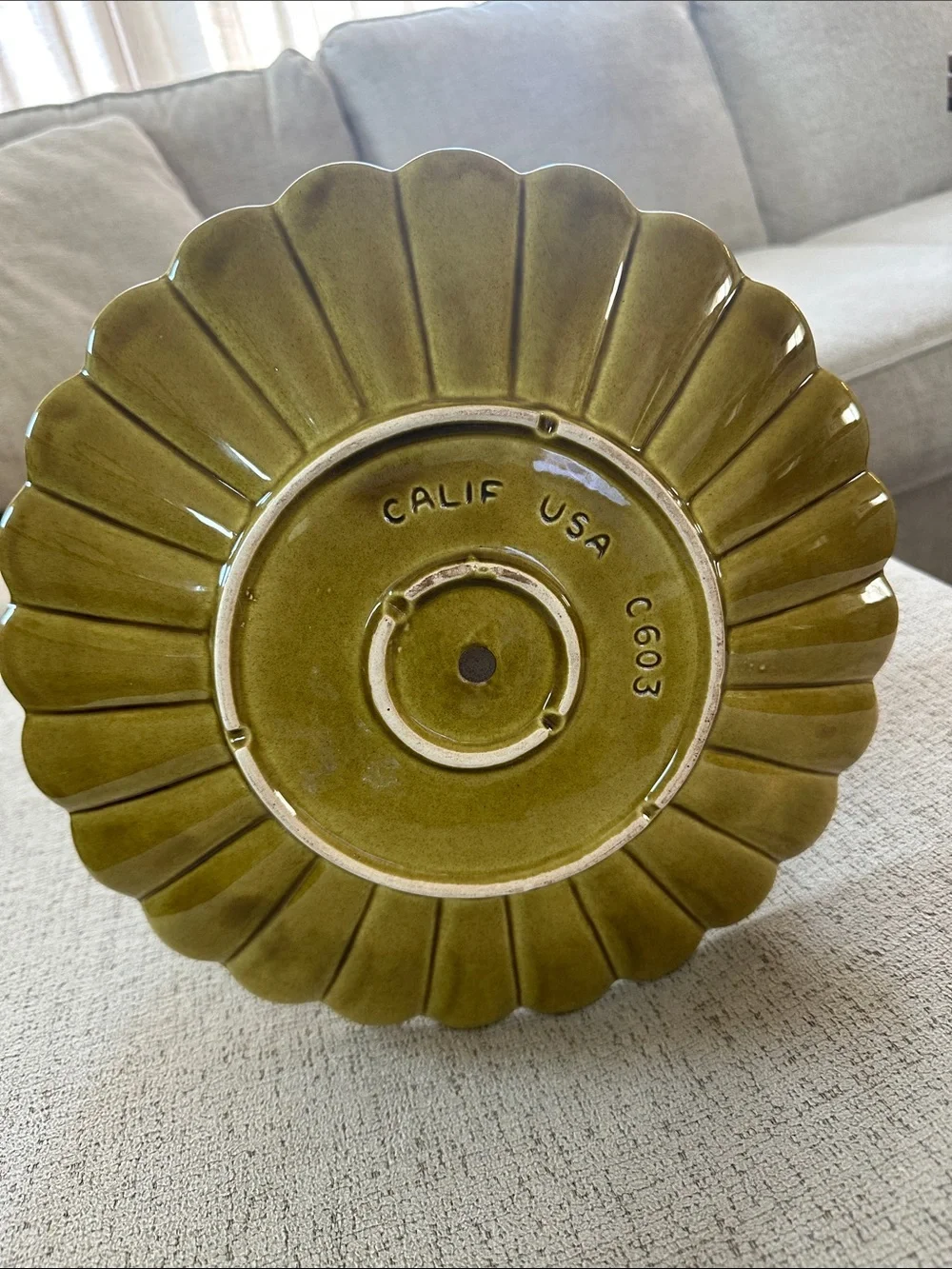 Vintage MCM California Pottery 3-Tier Serving Stand - Pearlized Olive Gold- C603